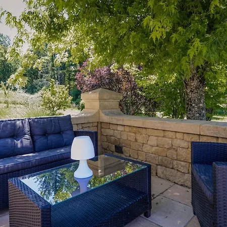 Domaine Du Roucou Bed & Breakfast Nabirat